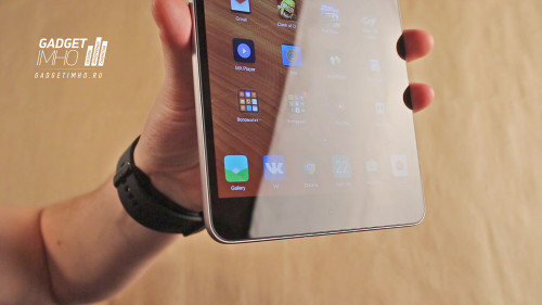 Внешние управляющие элементы Xiaomi Mi Pad 2
